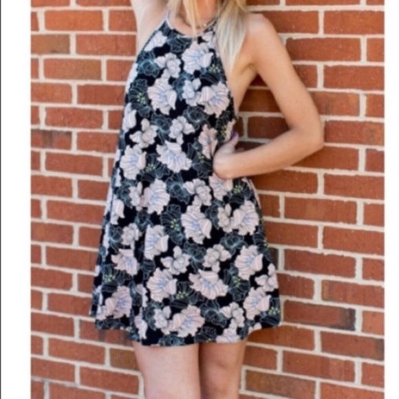 LILLIAN TRES BIEN Dresses & Skirts - 🍑NWT PEACHY CREEK🍑LILLIAN TRES BIEN DRESS🍑